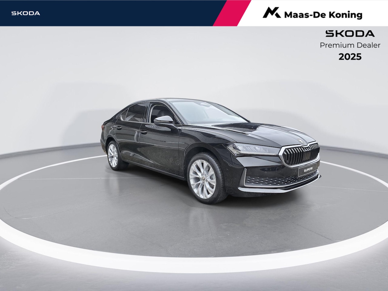 Skoda Superb - First Edition 1.5 TSI m-HEV 110 kW / 150 pk Hatchb | Chrome pakket | Trekhaak, wegklapbaar - AutoWereld.nl