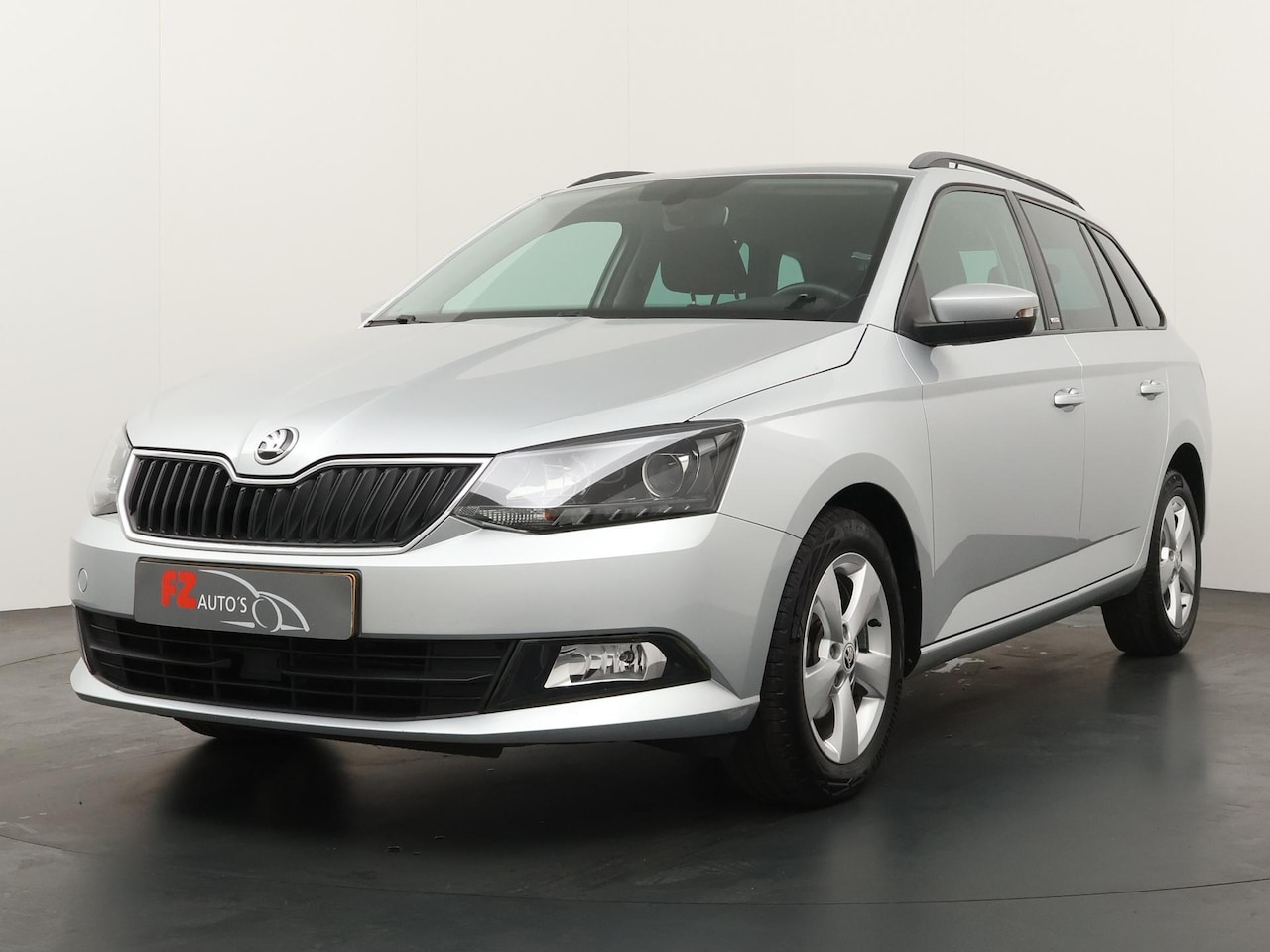 Skoda Fabia Combi - 1.2 TSI JOY | 118.905 KM | Airco | Trekhaak | Cruise Control | - AutoWereld.nl