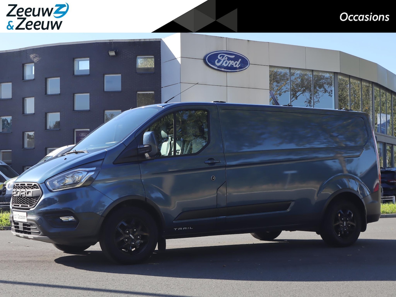 Ford Transit Custom - 300 2.0 TDCI L2H1 Trail 130pk | Voorruitverwarming | BLISS | Trekhaak | Imperiaal wegklapb - AutoWereld.nl