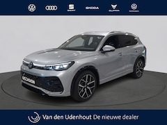 Volkswagen Tiguan - 1.5 eTSI R-Line Business | Trekhaak | Assistance Pakket | Comfort pakket