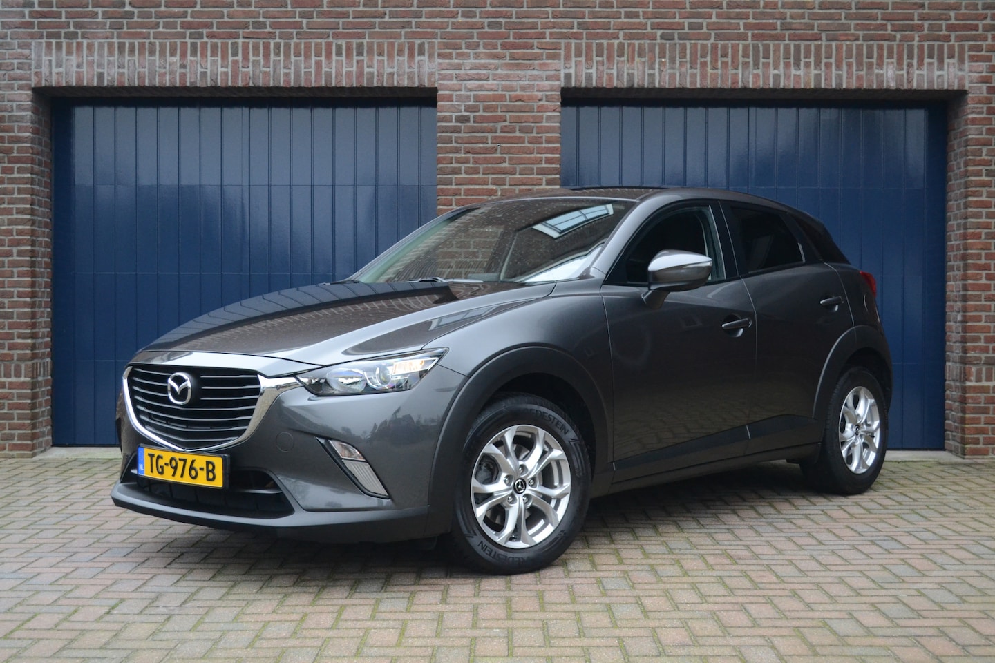 Mazda CX-3 - 2.0 Automaat SkyActiv-G 120 Dynamic | Navigatie | Stoelverwarming | Parkeersensoren - AutoWereld.nl