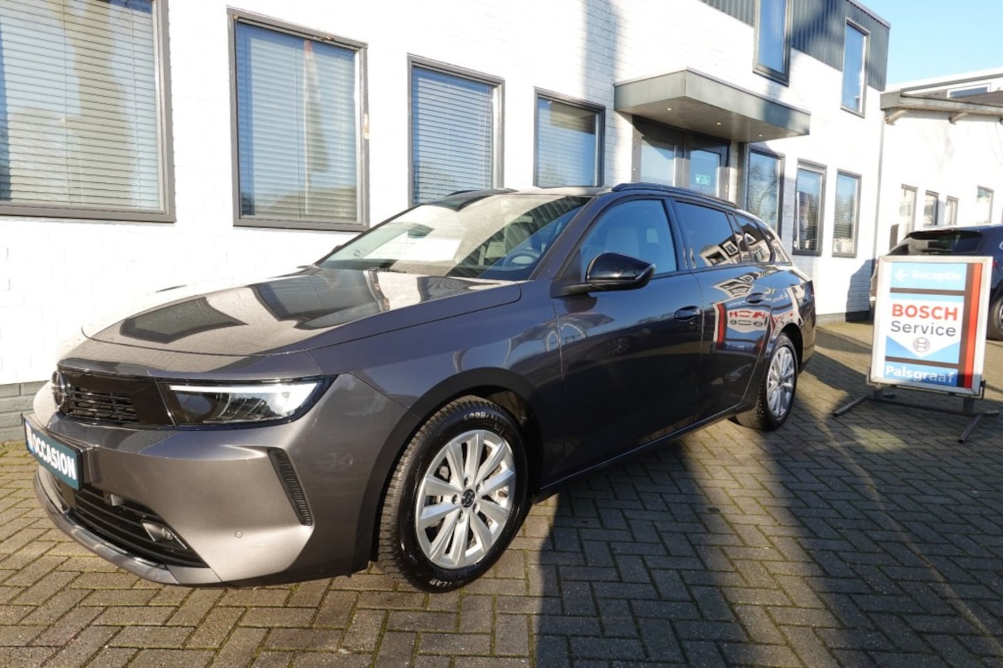 Opel Astra - 1.2 LEVEL 3 ZEER Compleet - AutoWereld.nl