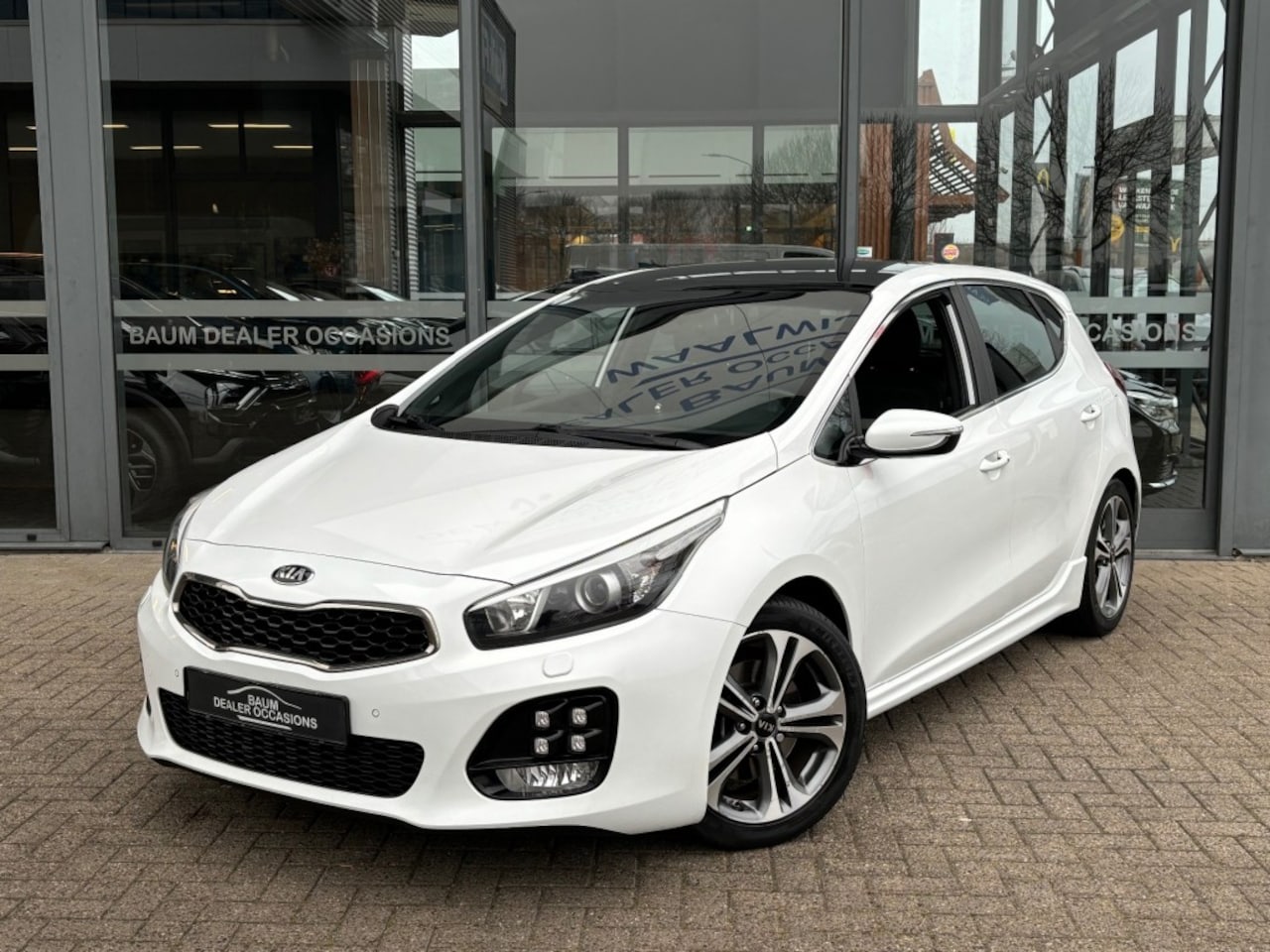 Kia Cee'd - 1.0 T-GDI GT-LINE PANO NAVI AIRCO/ECC PDC - AutoWereld.nl