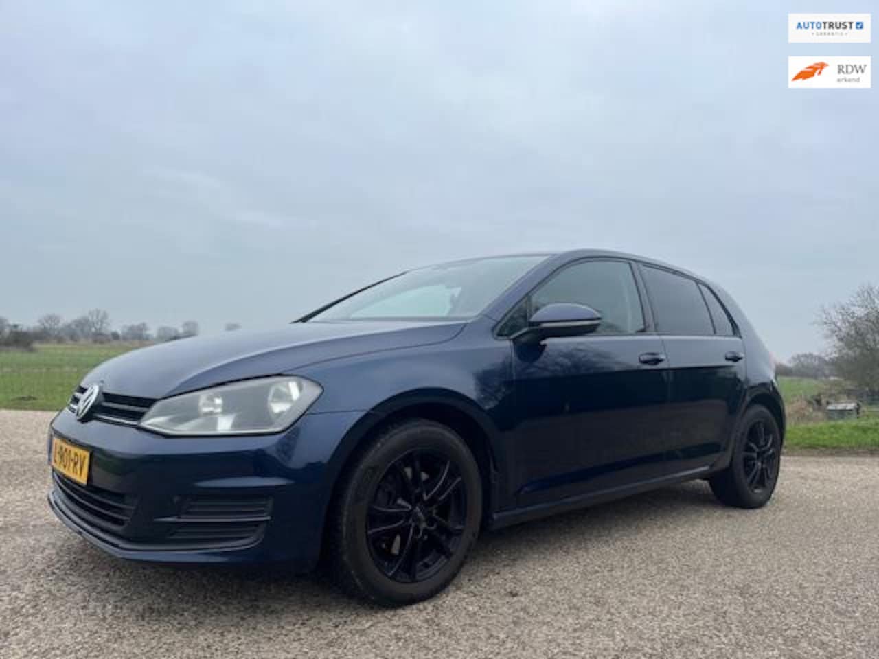 Volkswagen Golf - 1.2 TSI Trendline Airco 5drs gr scherm 157905 km bj 2013 - AutoWereld.nl