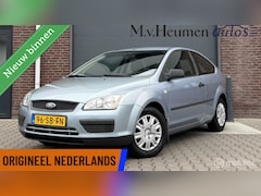 Ford Focus - 1.4-16V Ambiente ORG. NED Airco Cruise Lage KM-stand