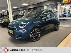 Fiat 500 - La Prima 42 kWh / 120pk / Navigatie / Panorama-dak / Leder / camera