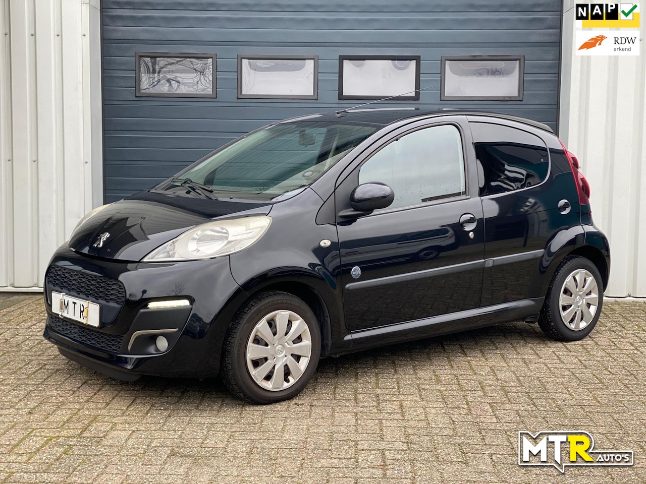 Peugeot 107 - 1.0 Envy 2e EIG.|NAP|APK|AIRCO - AutoWereld.nl