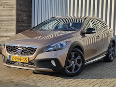 Volvo V40 Cross Country - 2.5 T5 AWD / Dealer Onderhouden