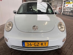 Volkswagen New Beetle - 1.6