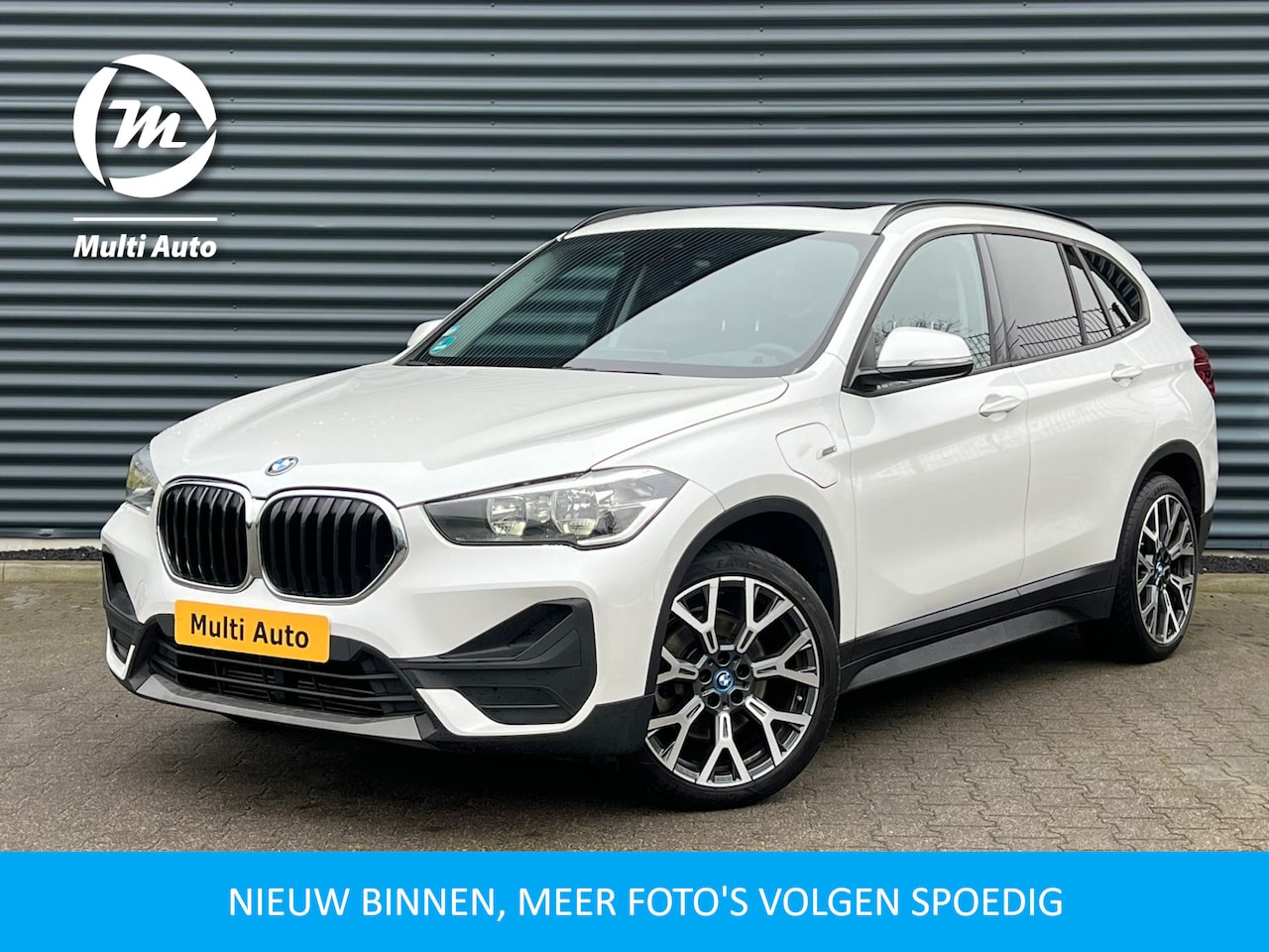 BMW X1 - xDrive25e Plug in hybrid Sport Line PHEV | Panodak | Head-up Display | Carplay | Sportstoe - AutoWereld.nl