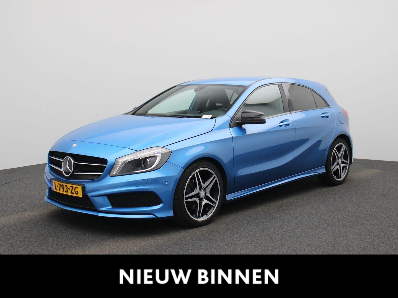 Mercedes-Benz A-klasse - 180 | Climate Control | Stoelverwarming | Lichtmetalen Velgen | - AutoWereld.nl