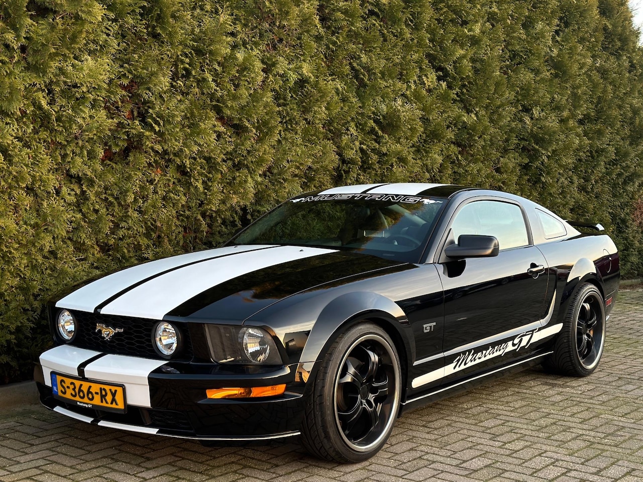 Ford Mustang - USA 4.6 V8 GT - AutoWereld.nl