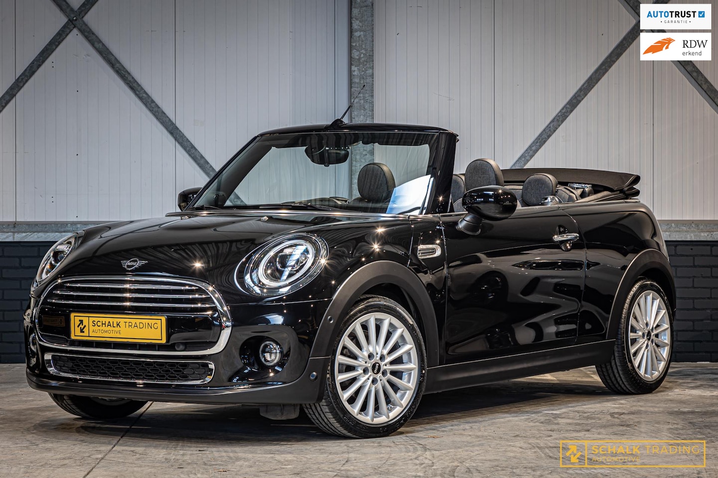 MINI Cabrio - 1.5 Cooper Chili |H&K|Facelift|Dealer|Garantie - AutoWereld.nl