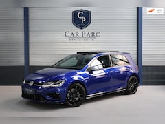 Volkswagen Golf - 2.0 TSI 4Motion R 310PK AKRAPOVIC/LED/VIRTUAL/PANO/ALCANTARA+S.VERWARMING/19"LMV/ACC/ECC/1