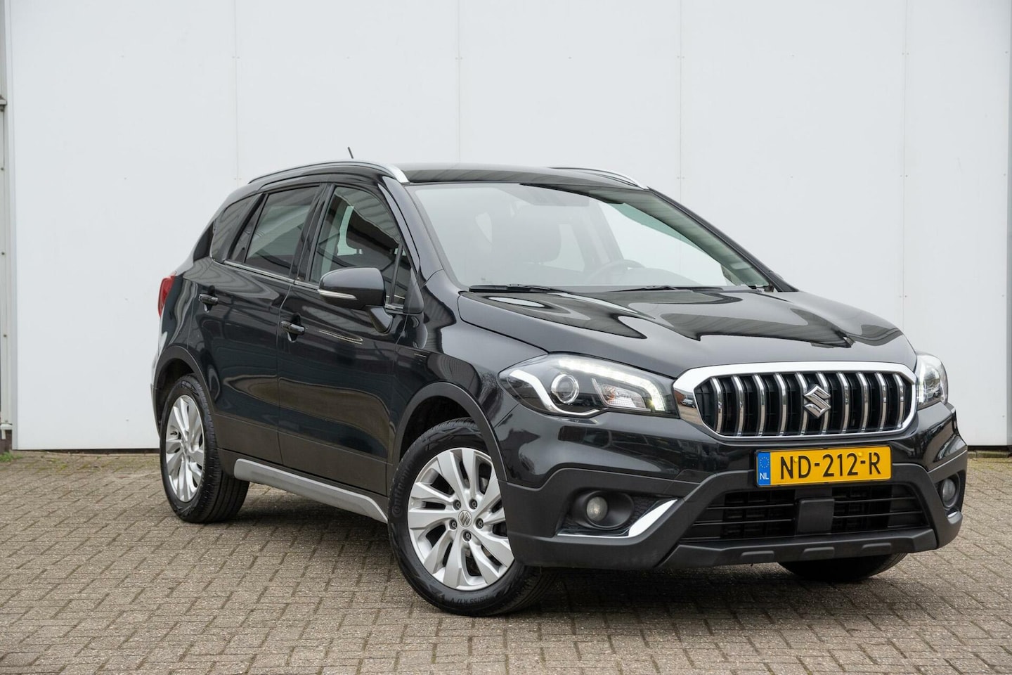 Suzuki S-Cross - 1.0 Boosterjet Exclusive|navi|17"Alu|afn.trekhaak| - AutoWereld.nl