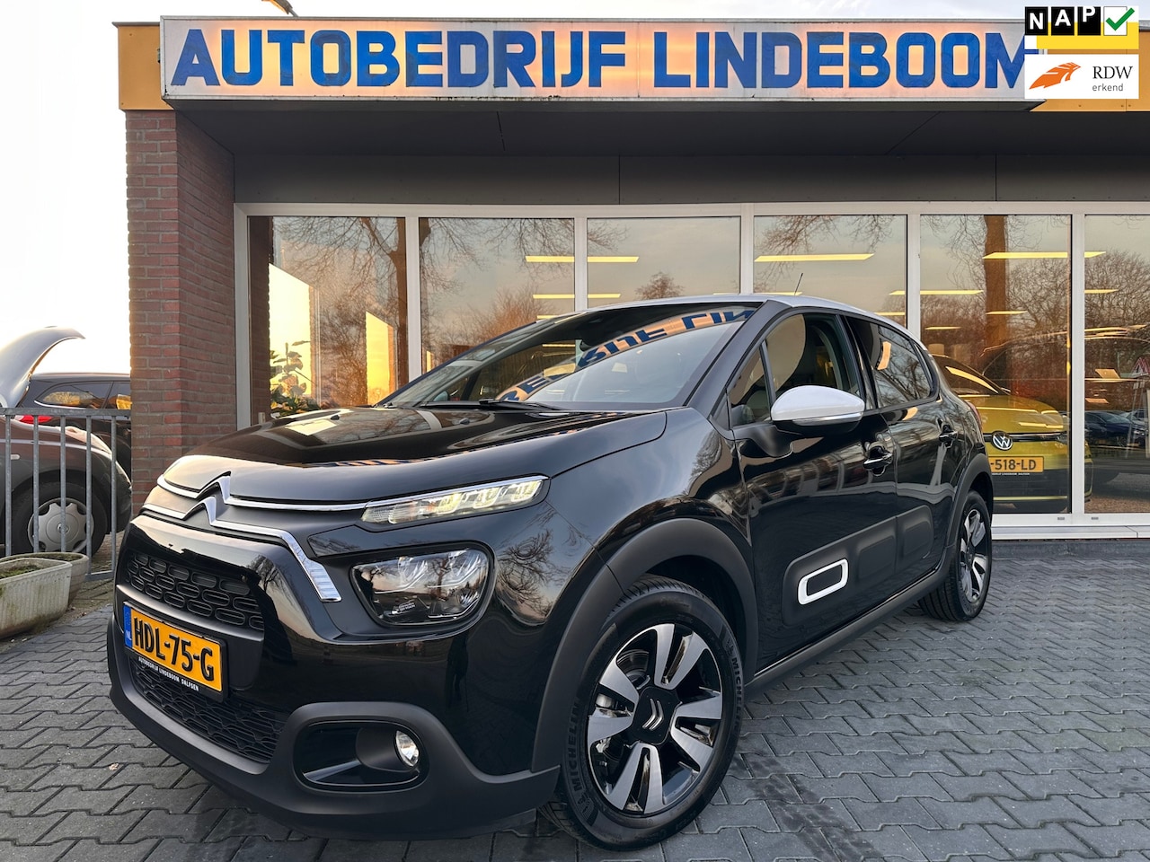 Citroën C3 - 1.2 PureTech Shine Stoel verwarming/Keyles start/Led verlichting - AutoWereld.nl