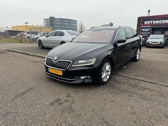 Skoda Superb - 2.0 TDI AUTOMAAT NEW CAR NEW