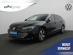 Volkswagen Passat Variant - 1.5 204PK DSG eHybrid PHEV Business | Trekhaak | Stoelverwarming | Achteruitrijcamera | Na