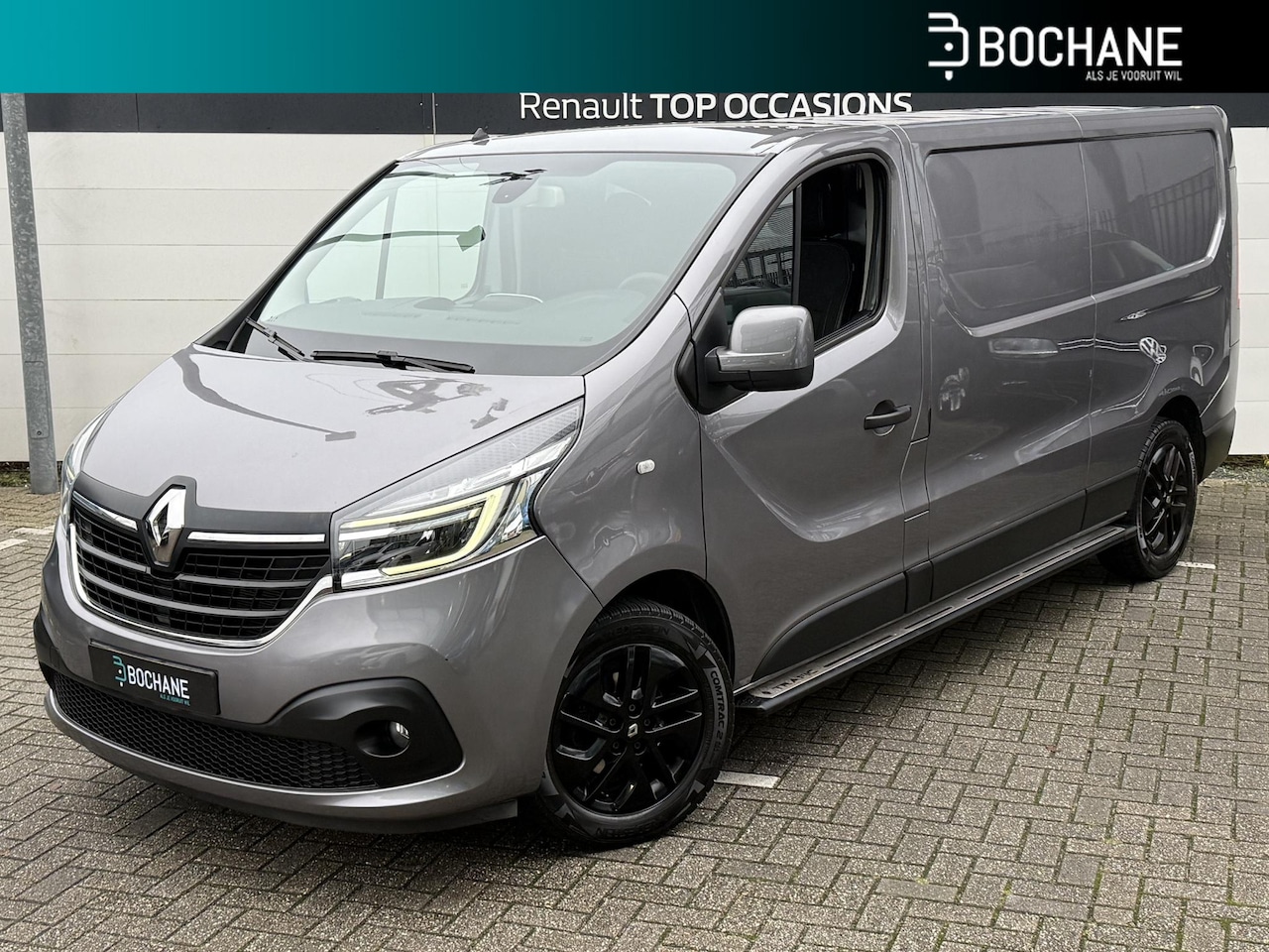 Renault Trafic - 2.0 dCi 120 T29 L2H1 Work Edition | Trekhaak | Navigatie | Org. NL - AutoWereld.nl