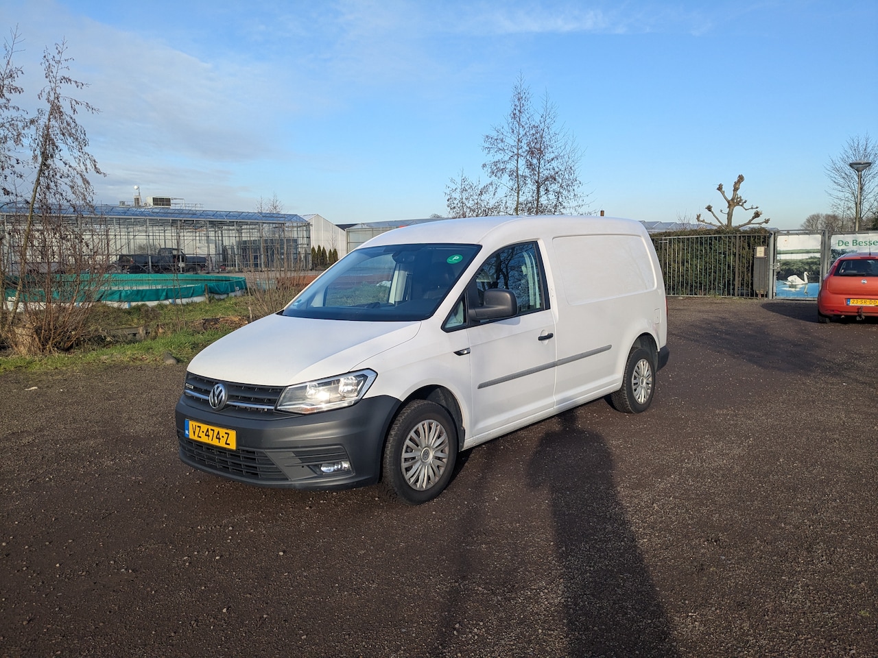 Volkswagen Caddy - 1.4 TGI L2H1 EcoFuel Maxi Comfortline Airco Navi BT Android Auto Carplay - AutoWereld.nl