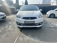 Mitsubishi Space Star - 1.0 Intense 5 Deurs Airco