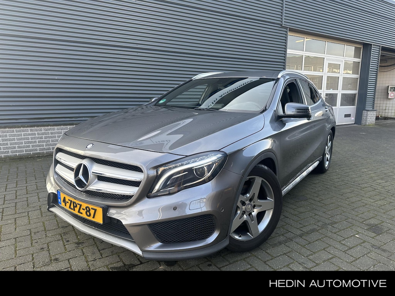 Mercedes-Benz GLA-Klasse - 250 4Matic Prestige | AMG-Exclusiefpakket | Voorstoelen verwarmd | Elektrische kofferklep - AutoWereld.nl