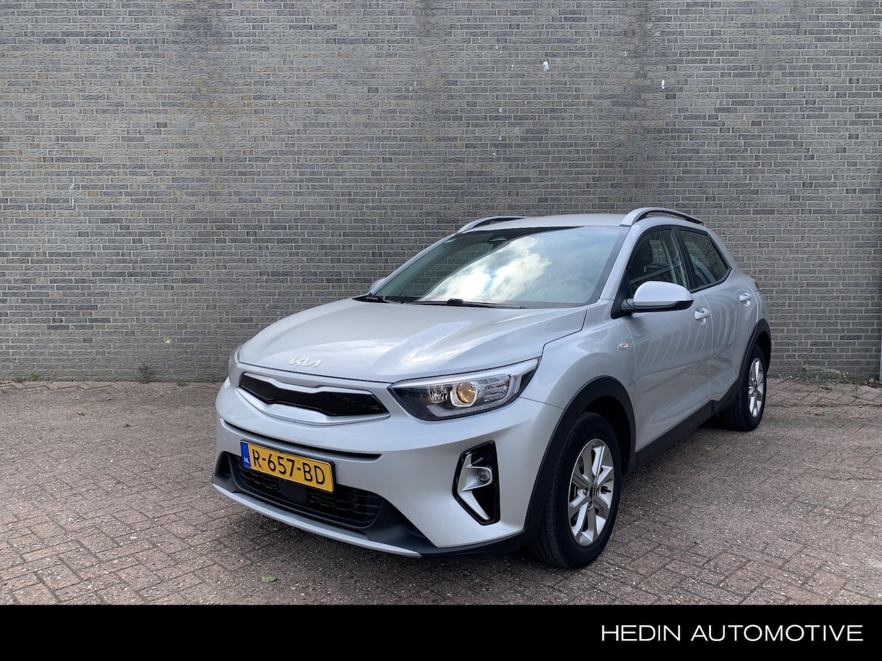 Kia Stonic - 1.0 T-GDi MHEV DynamicLine | Navigatie | Camera | Climate control | Cruise Control | Carpl - AutoWereld.nl