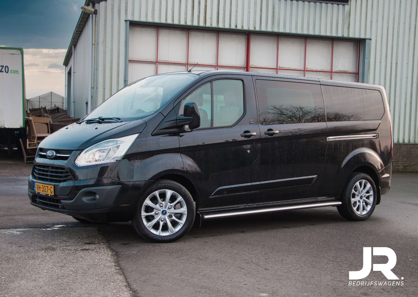 Ford Transit Custom - 290 2.2 TDCI L2H1 Limited DC stoelverwarming, trekhaak, cruise - AutoWereld.nl