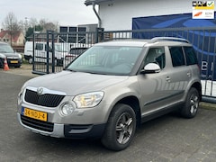 Skoda Yeti - 1.4 TSI Ambition / STOELVERWARMING / SENSOREN / AIRCO / NAVIGATIE