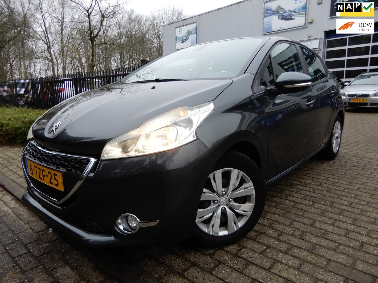 Peugeot 208 - 1.2 Vti Envy 1.2 VTi Envy - AutoWereld.nl