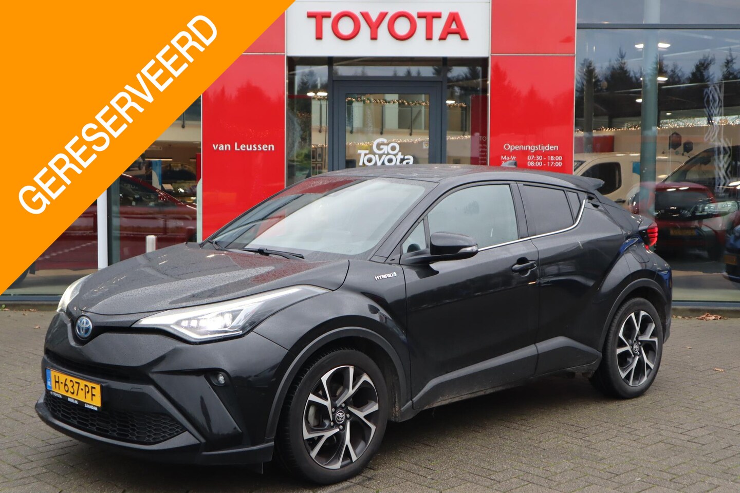 Toyota C-HR - 1.8 HYBRID FIRST EDITION APPLE/ANDROID NAVI BLISS KEYLESS 18"LMV STOELVERWARMING JBL-AUDIO - AutoWereld.nl