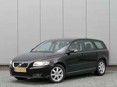 Volvo V50 - 1.8 Edition I Dealeronderhouden / Regensensor / Trekhaak / Bluetooth