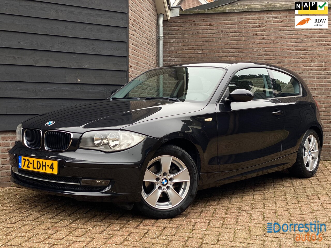 BMW 1-serie - 116i Business Line Airco/Cruise/Eerste eigenaar/NAP - AutoWereld.nl