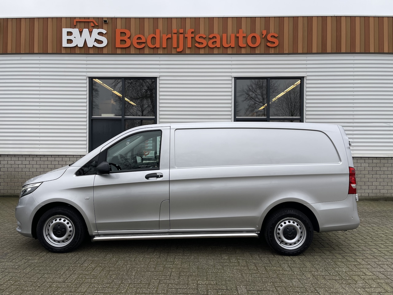 Mercedes-Benz Vito - 114 CDI Lang L2H1 automaat / vaste prijs rijklaar € 26.950 ex btw / bpm vrij / lease vanaf - AutoWereld.nl