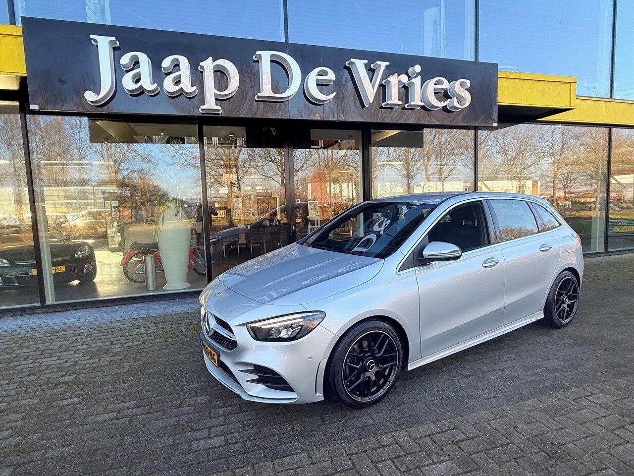 Mercedes-Benz B-klasse - 180 Business Solution AMG 180 Business Solution AMG - AutoWereld.nl