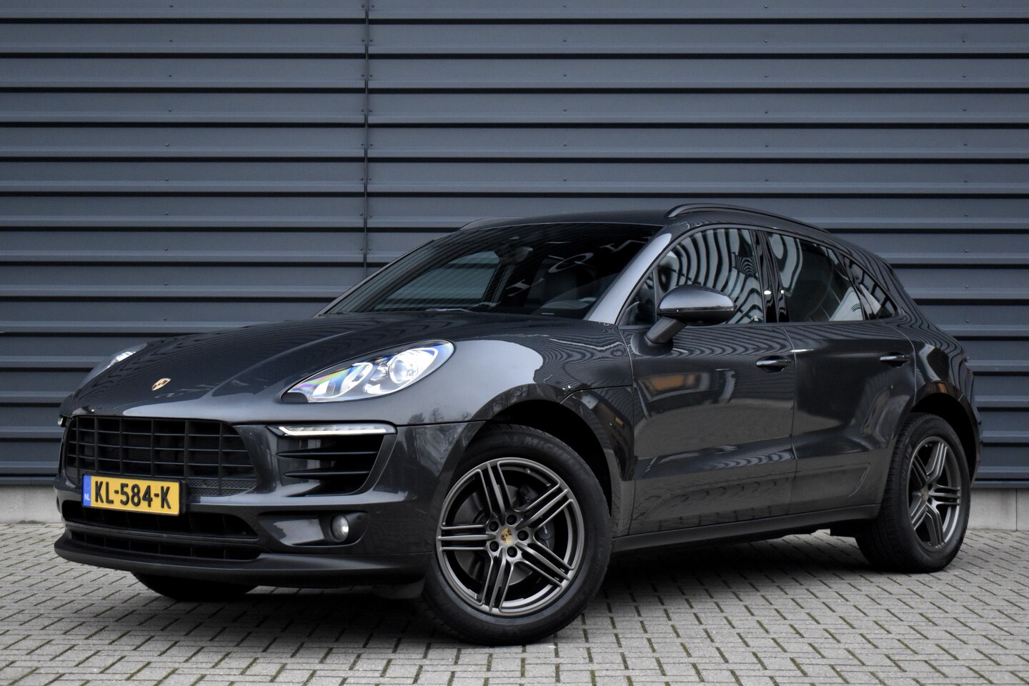 Porsche Macan - 2.0 PDK | Camera | Comfortstoelen 14-wegs | Adaptief Demping Systeem | DAB | Orig. NL | - AutoWereld.nl