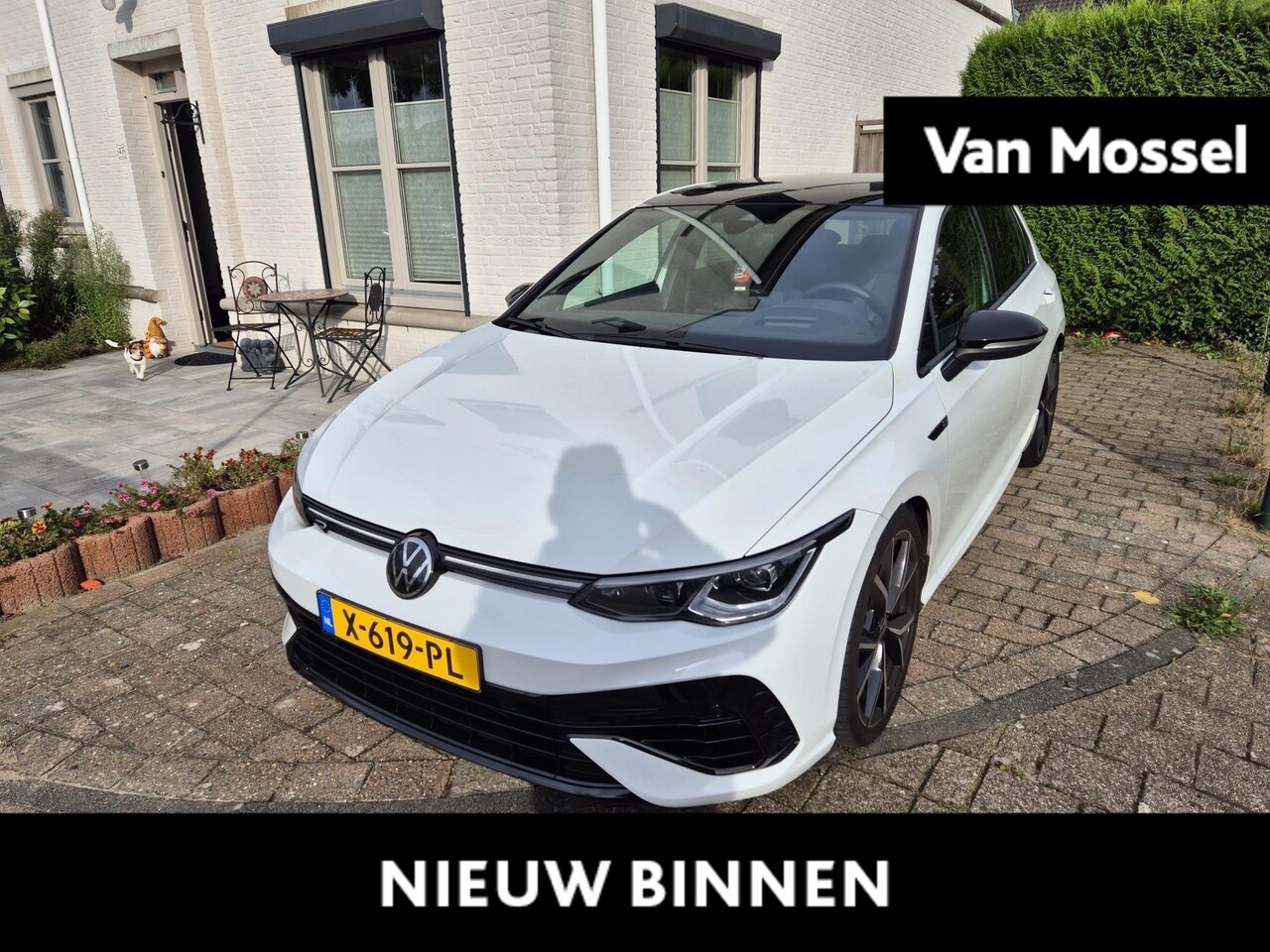 Volkswagen Golf - 2.0 TSI R 4Motion | 333 PK | Automaat | Panorama Schuif/Kantel dak | Lederen Bekleding | D - AutoWereld.nl