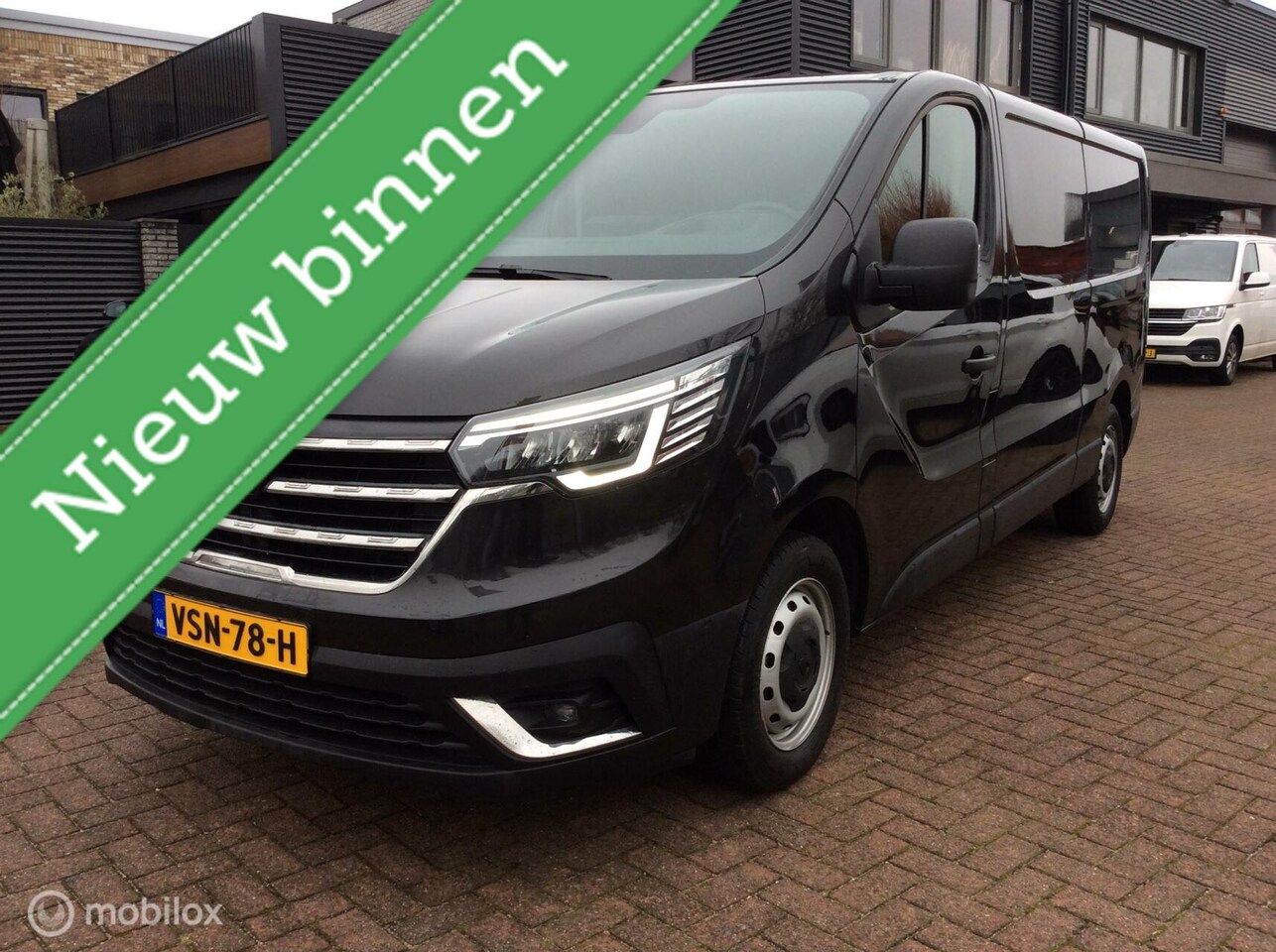 Renault Trafic - bestel 2.0 dCi 110 T30 L2H1 Générique Apple Carplay - AutoWereld.nl