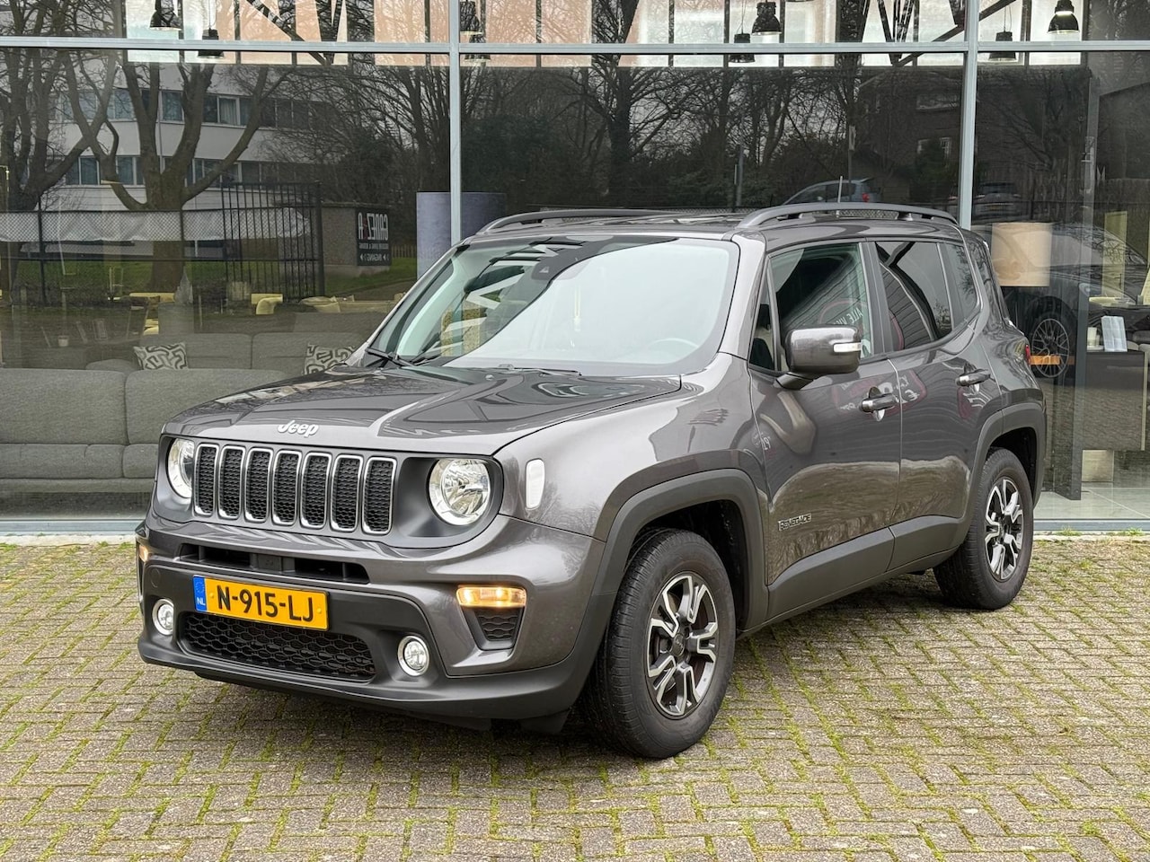 Jeep Renegade - 1.3T Limited Pdc Navi - AutoWereld.nl