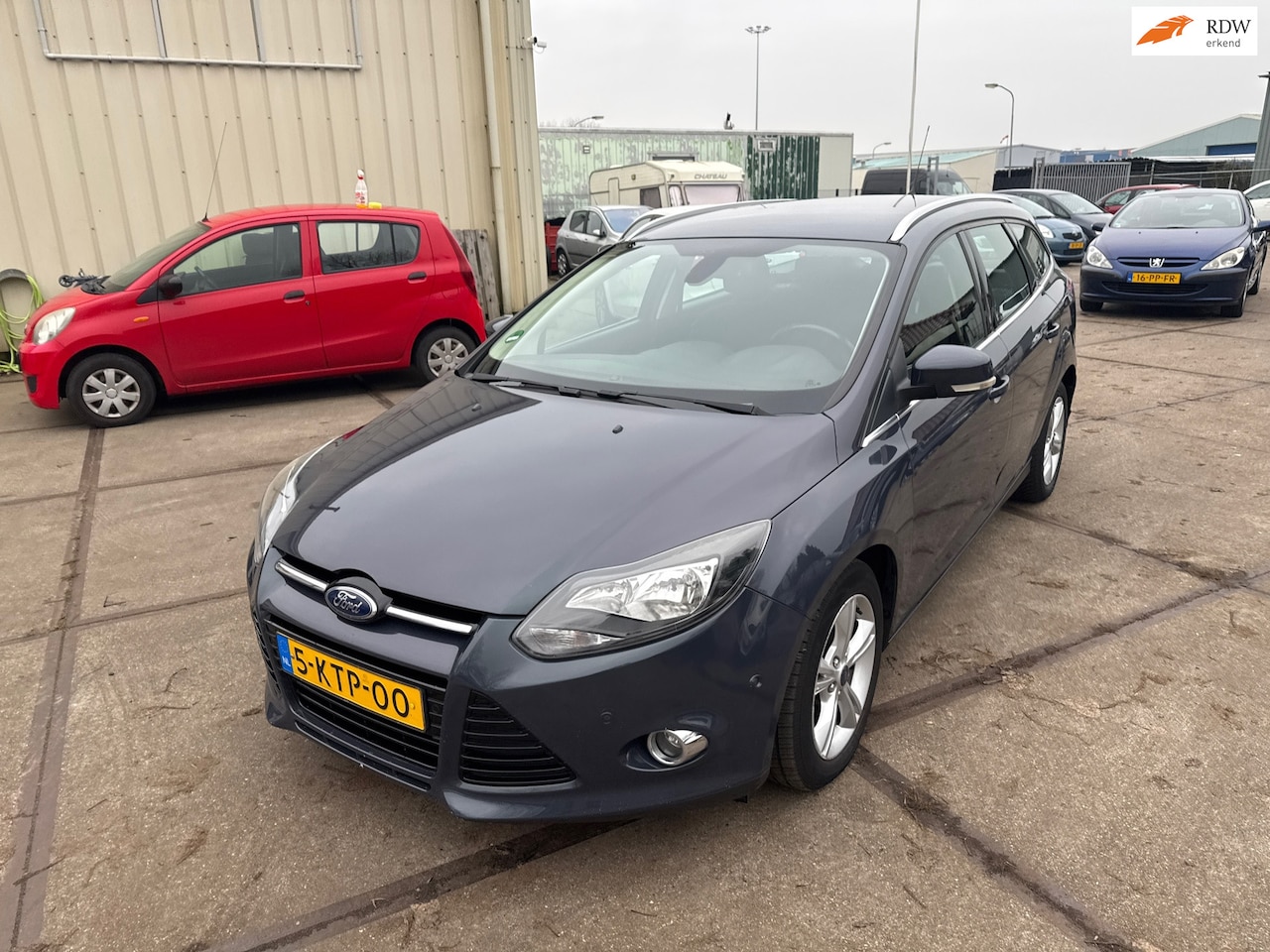 Ford Focus Wagon - 1.6 TDCI ECOnetic Lease Titanium Inruil Mogelijk - AutoWereld.nl