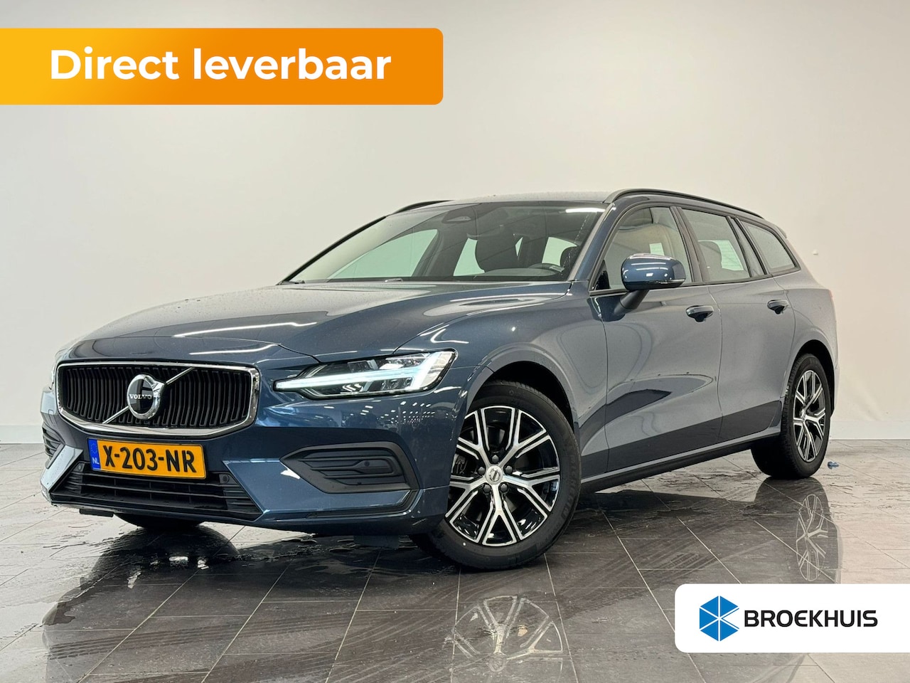 Volvo V60 - B3 Essential Edition | Climate Pack | IntelliSafe Pack | Park Assist Pack | | Climate Pack - AutoWereld.nl