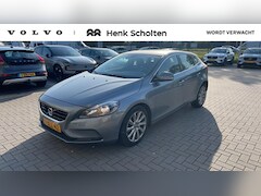 Volvo V40 - T2 Momentum, |Navigatie| Bluetooth| Park Assist Achter| LED dagrijverlichting| Cruise Cont