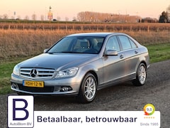 Mercedes-Benz C-klasse - 180 K BlueEFFICIENCY Business Class Avantgarde /Chique uitstraling/Lage km/Trekh./Hout/Sto