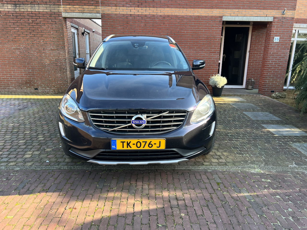 Volvo XC60 - 2.0 D4 FWD Summum - AutoWereld.nl