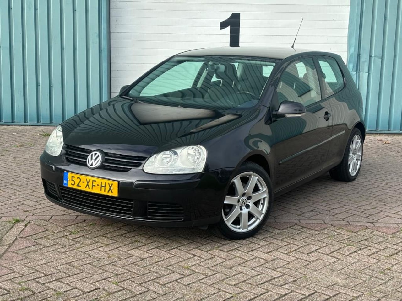 Volkswagen Golf - 1.4 Optive 3 Airco!! Nw Apk!! Velgen!! 2007!! - AutoWereld.nl