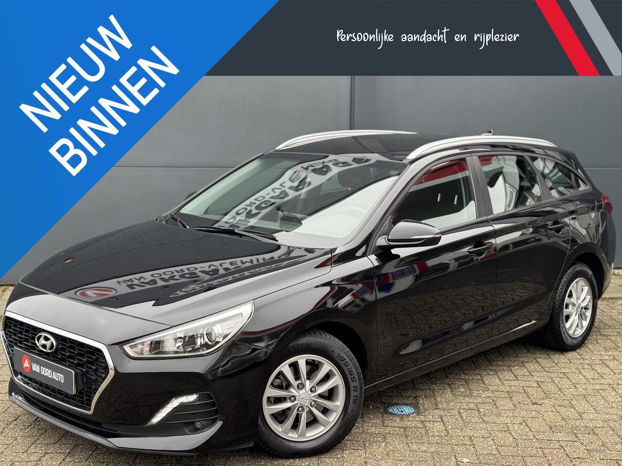 Hyundai i30 Wagon - 1e Eigenaar / 100 % Onderhoud / Camera / NAV - AutoWereld.nl