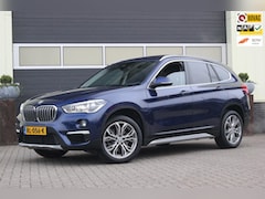 BMW X1 - SDrive18i High Executive xLine | Panoramadak | Head-up |