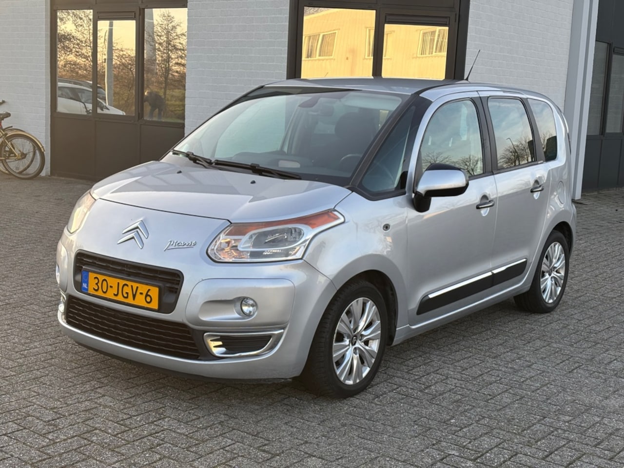 Citroën C3 Picasso - 1.4 VTi Exclusive Navi! Airco! 2009! - AutoWereld.nl