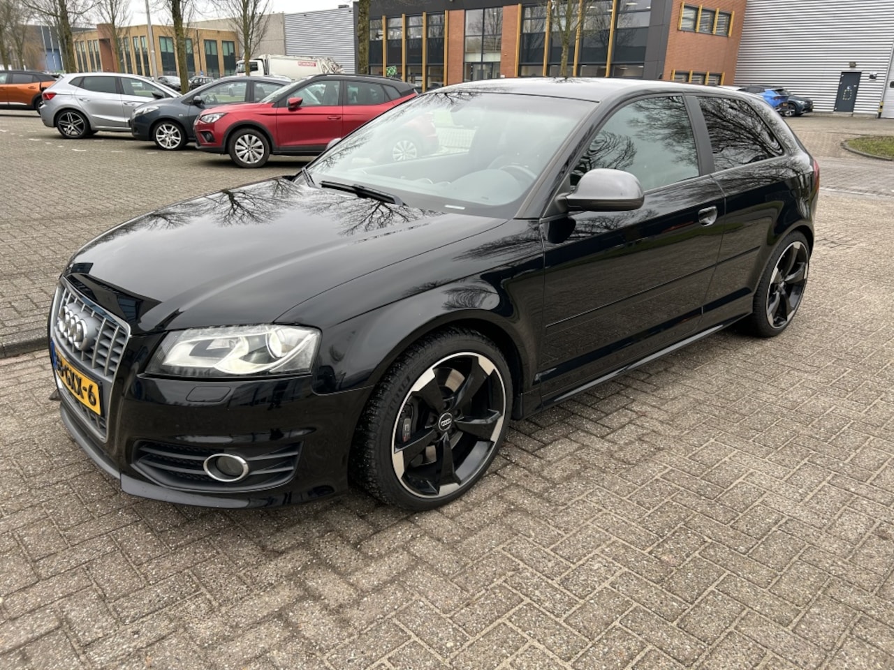 Audi A3 Sportback - 2.0 T S3 QUATTRO Ambit.PL LEER CARPLAY PDC NAP! - AutoWereld.nl