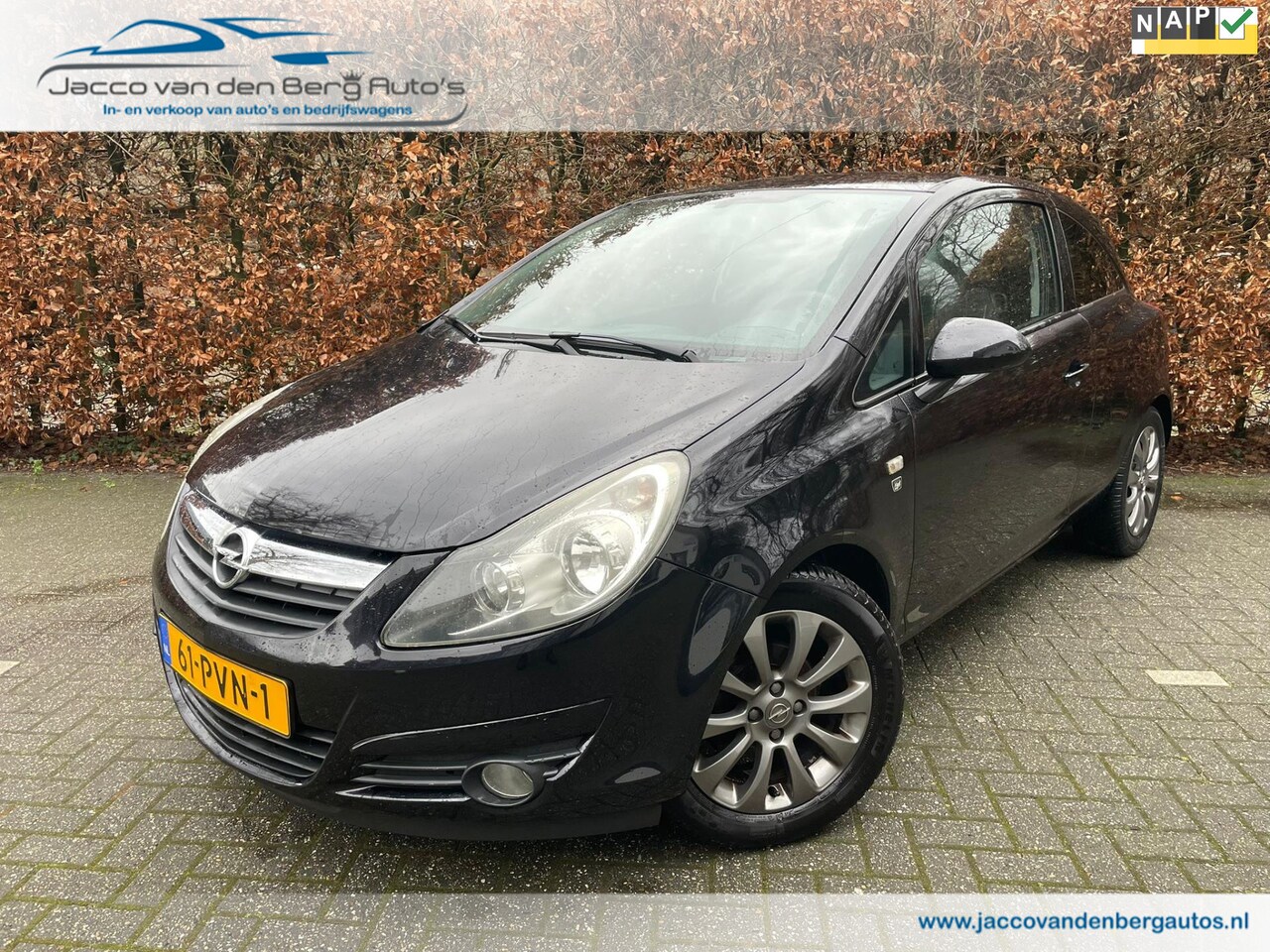 Opel Corsa - 1.4i 16V '111' Edition I Airco I Cruise Control - AutoWereld.nl